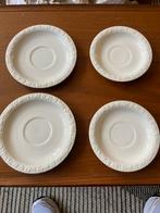 Classic rose collection Vintage witte schoteltjes - 4 stuks, Ophalen of Verzenden, Zo goed als nieuw, Overige stijlen, Kop(pen) en/of Schotel(s)