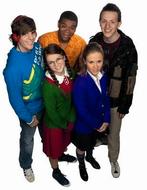 Gezocht dvds van huis anubis de vijf! Studio 100, Avontuur, Alle leeftijden, Boxset, Ophalen of Verzenden