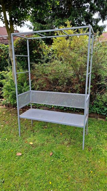 Tuinbank metaal Ikea 180 x 120 x 48 beschikbaar voor biedingen