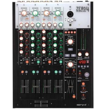 Gezocht! Korg Zero 4 of Zero 8 beschikbaar voor biedingen