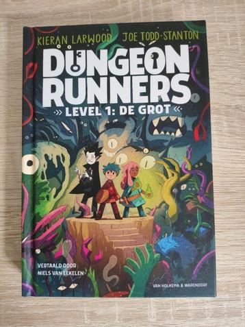 Kieran Larwood - De grot - Dungeon runners 1 - ophalen  beschikbaar voor biedingen