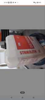 Halve emmer diepgrond strikilith (2.5 liter in huidige staat, Doe-het-zelf en Verbouw, Ophalen, Zo goed als nieuw, Overige materialen