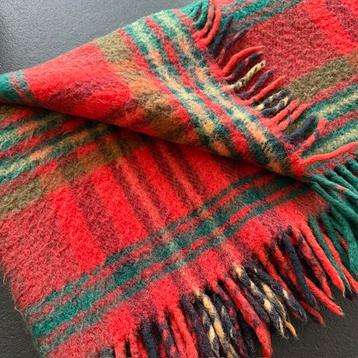 Wollen deken, plaid, made in Holland, vintage, erg netjes beschikbaar voor biedingen