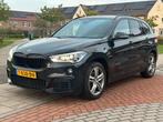 BMW X1 Sdrive18i M PAKKET 140pk Aut 2018 Zwart, Auto's, 74 €/maand, Zwart, 19 km/l, Particulier