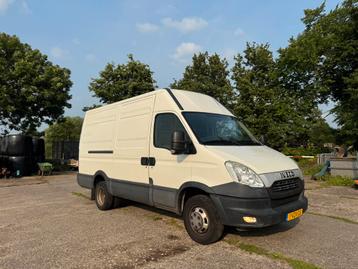 Iveco Daily 40C35 2012 EURO5 Dubbellucht AIRCO APK beschikbaar voor biedingen