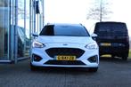 Ford Focus Wagon 1.5 EcoBoost ST Line Business | Stoel + Stu, Auto's, Ford, Stof, 150 pk, Wit, Origineel Nederlands