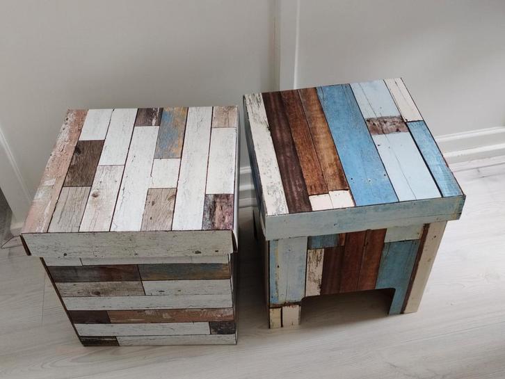 Dutch Design Bijzettafels/Krukjes - Set van 2, Huis en Inrichting, Stoelen, Zo goed als nieuw, Twee, Hout, Blauw, Ophalen of Verzenden