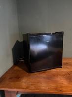 Mini koelkast van Chiq, Witgoed en Apparatuur, Ophalen, Met vriesvak, Minder dan 45 cm, Minder dan 85 cm