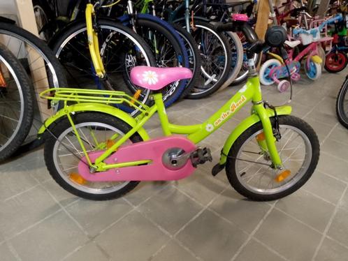 On The Road 16 inch meisjesfiets, Fietsen en Brommers, Fietsen | Meisjes, Gebruikt, 16 inch, Handrem, Ophalen