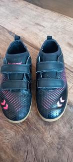 Hummel sportschoenen maat 32, handbal schoenen, indoor, Ophalen of Verzenden, Zo goed als nieuw, Sportschoenen