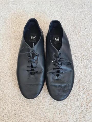 NIEUWSTAAT mooie Jazz ballet schoenen maat 34 1st pos beschikbaar voor biedingen