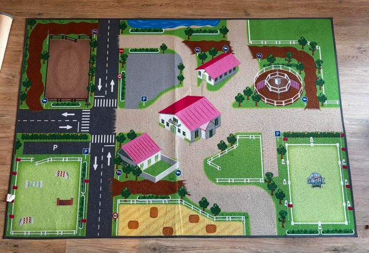 Sint? Kids Globe Speelkleed Paarden Manege XXL, Kinderen en Baby's, Speelgoed | Speelkleden, Zo goed als nieuw, Ophalen of Verzenden