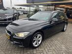 BMW 3-serie Touring 316i Executive|Sensor|CC|Navi|Sport, 4 cilinders, 1445 kg, Zwart, Origineel Nederlands