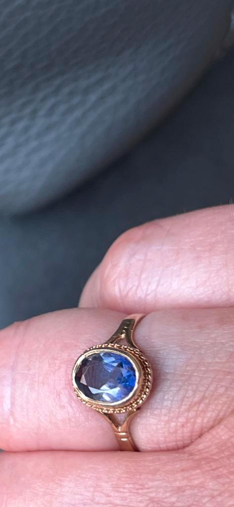 Prachtige 9 krt gouden ring vintage style met AMETHIST, Sieraden, Tassen en Uiterlijk, Ringen, Zo goed als nieuw, Dame, Kleiner dan 17