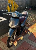 Peugot tweet met nieuwe windscherm en houder!, Fietsen en Brommers, Scooters | Peugeot, Gebruikt, Verzenden, Maximaal 45 km/u