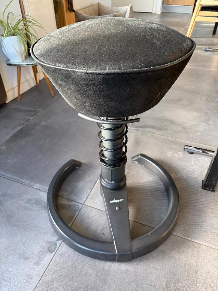 Swopper Aeris ergonomische bureaukruk wiebelkruk, Huis en Inrichting, Bureaustoelen, Zo goed als nieuw, Bureaukruk, Zwart, Ergonomisch