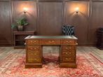 Klassiek Engels bureau #500, Ophalen of Verzenden, Zo goed als nieuw, Bureau