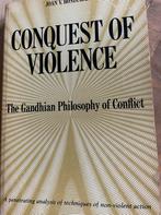 Conquest of Violence - Gandhi Filosofie, Ophalen of Verzenden, Gelezen, Praktische filosofie