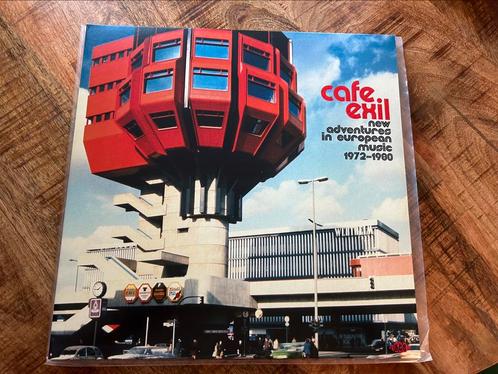 Cafe Exil (New Adventures In European Music 1972-1980) (2LP), Cd's en Dvd's, Vinyl | Verzamelalbums, Zo goed als nieuw, Ophalen of Verzenden
