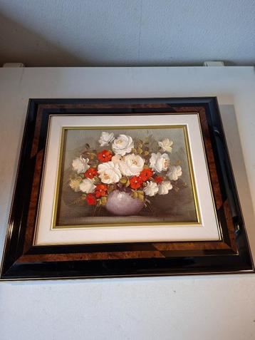 MOOI  OLIEVERF SCHILDERIJ  BLOEMEN beschikbaar voor biedingen