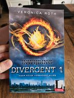 Veronica Roth - Divergent., Boeken, Ophalen of Verzenden, Zo goed als nieuw