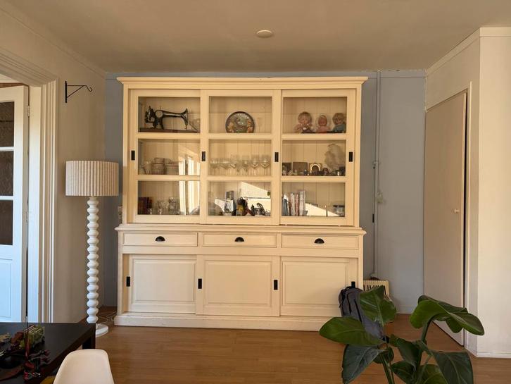 Grote Vitrinekast - 2.20x2.20m, Huis en Inrichting, Kasten | Buffetkasten, Gebruikt, 200 cm of meer, 50 tot 75 cm, Met lade(s)