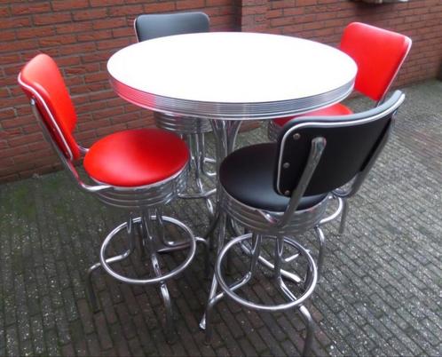 AMERIKAANSE BARKRUKKEN FIFTIES SIXTIES BEL AIR BAR TAFEL, Huis en Inrichting, Barkrukken, Zo goed als nieuw, 60 tot 90 cm, Metaal