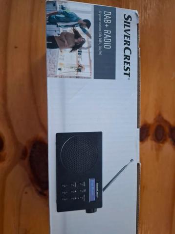Nieuwe DAB+ Radio -  Oplaadbaar beschikbaar voor biedingen