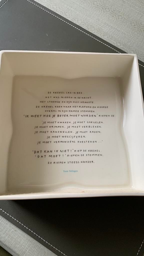 Kunst, schaal, Toon Tellegen, Huis en Inrichting, Keuken | Servies, Ophalen, Gebruikt, Keramiek, Schaal of Schalen