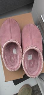 roze ugg w tasman maat 39, UGG, Ophalen of Verzenden, Roze, Pantoffels of Sloffen