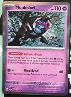 Pokemon - Munkidori (PRE 044) - Holo rare.., Ophalen of Verzenden, Nieuw, Losse kaart, Foil