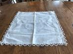 Oud kleedje  katoen met gehaakt randje, Antiek en Kunst, Antiek | Kleden en Textiel, Ophalen of Verzenden