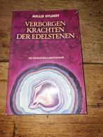 M. Uyldert. Verborgen krachten der edelstenen., Boeken, Ophalen of Verzenden, Zo goed als nieuw, Spiritualiteit algemeen, Achtergrond en Informatie