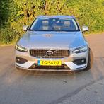 Volvo V60 T5 250pk Geartronic 2018 Grijs, Euro 5, USB, Zwart, 1969 cc