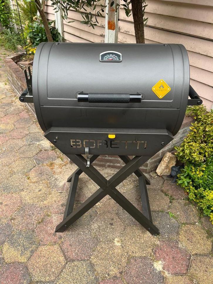 Boretti Fratello houtskool BBQ, Tuin en Terras, Houtskoolbarbecues, Zo goed als nieuw, Ophalen