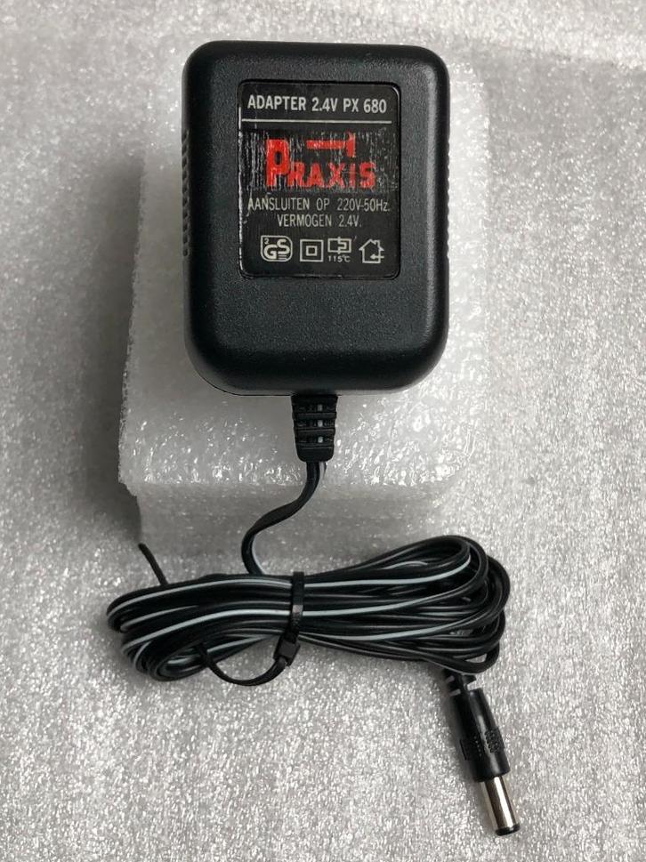 Praxis adapter 2,4V DC 0,1A 0,24W, Hobby en Vrije tijd, Elektronica-componenten, Gebruikt, Ophalen of Verzenden