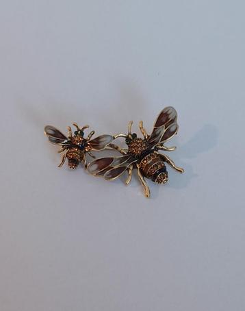Bijen broche beschikbaar voor biedingen