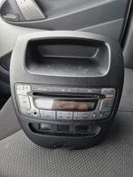 Radio CD en Aux speler Toyota Aygo, Citroen C1, Peugeot 107, Ophalen of Verzenden, Gebruikt