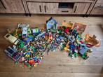 2 grote bakken met playmobil, Kinderen en Baby's, Speelgoed | Playmobil, Ophalen, Gebruikt, Los playmobil