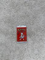 Pokemon Base Set 2 booster pack WOTC, Hobby en Vrije tijd, Verzamelkaartspellen | Pokémon, Ophalen of Verzenden, Zo goed als nieuw