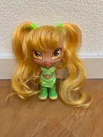 Winx Club Bambola Pixie Chatta, Ophalen of Verzenden, Zo goed als nieuw, Pop