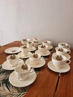 Wedgwood Moss Rose, Huis en Inrichting, Keuken | Servies, Ophalen of Verzenden, Zo goed als nieuw, Wedgwood, Kop(pen) en/of Schotel(s)