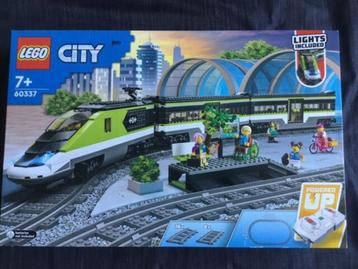 NIEUW Lego Passagierstrein (60337) beschikbaar voor biedingen