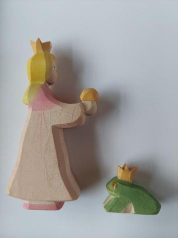 Prinses gouden bal (beschadigd) + kikkerkoning van Ostheimer beschikbaar voor biedingen