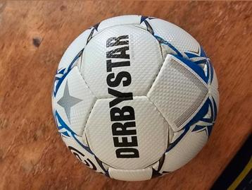 Derbystar eredivisie bal beschikbaar voor biedingen