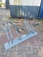 Fietsenrekken, Ophalen, Zo goed als nieuw