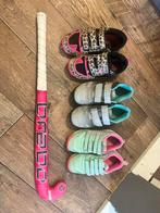 Meisjes hockey schoenen + kleine stick, Sport en Fitness, Hockey, Ophalen of Verzenden