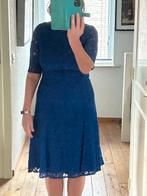 Kanten jurk van LaDress by Simone, Kleding | Dames, Jurken, Maat 38/40 (M), Blauw, Ophalen of Verzenden, Zo goed als nieuw