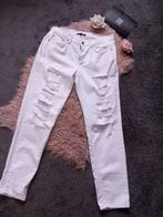Gaaf ripped jeans nikkie Size 28 is 36, Kleding | Dames, Spijkerbroeken en Jeans, Gedragen, W28 - W29 (confectie 36), Nikkie, Ophalen of Verzenden