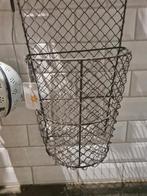 Nieuwe metalen opberg mandjes, uien mandjes Clayre & Eef, Mand, Belle Vieille Brocante, Nieuw, Ophalen of Verzenden
